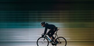 Rowerzyści na Paradzie Niepodległości: Historia i znaczenie