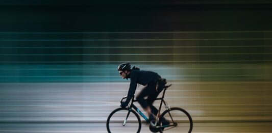 Rowerzyści na Paradzie Niepodległości: Historia i znaczenie